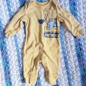 NWOT Carter's Elephant Tractor one piece baby 3M bodysuit
